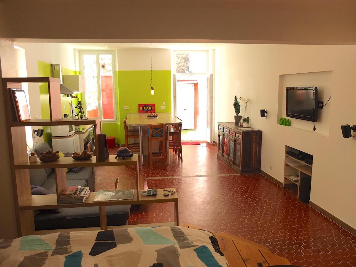 Loft Provencal Apartment Salernes Luaran gambar