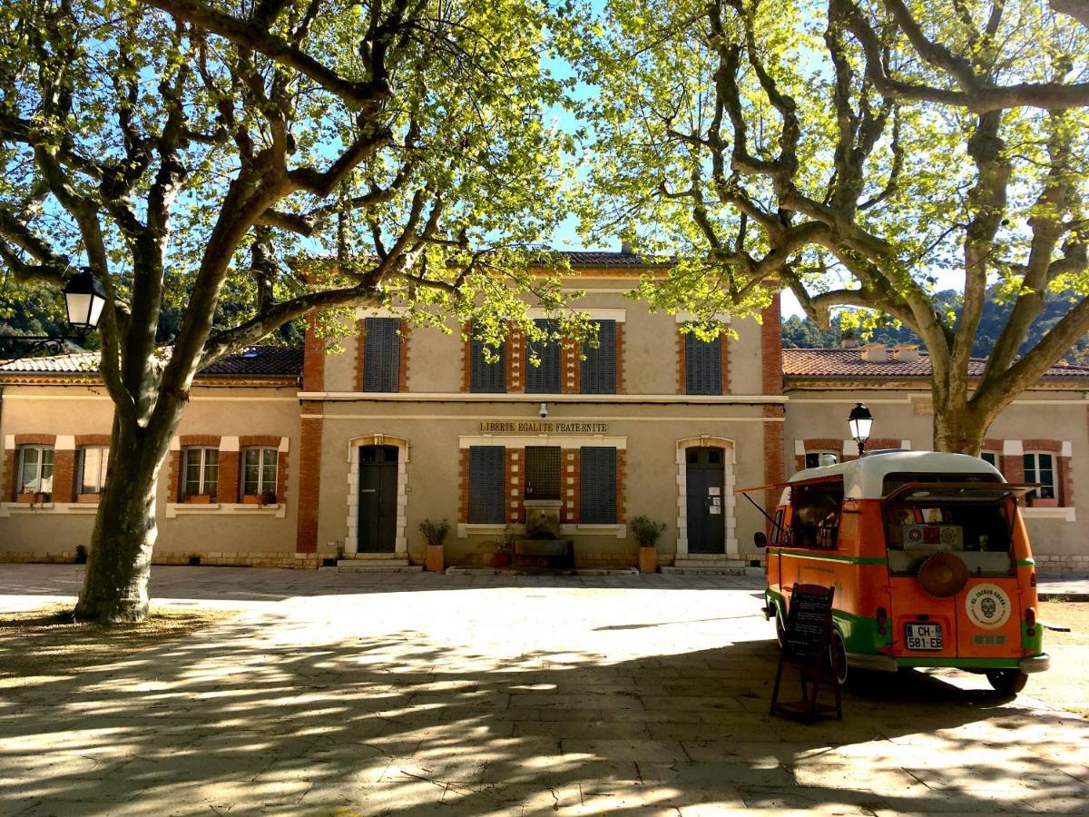 Loft Provencal Apartment Salernes Luaran gambar